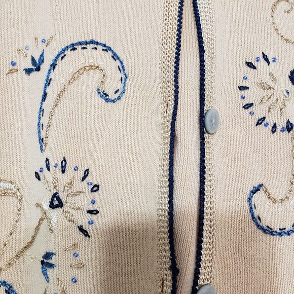Beautiful quality Embroidered Yellow / Tan Cardigan Button Front Sweater, Large - Picture 6 of 8